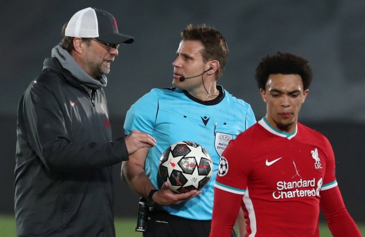 罗马诺：米兰之前就关注过帕尼切利，但白学堡1月不会卖