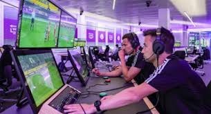 董春雨告别弗兰克：浙江队传奇外援，高球商高情商，榜样